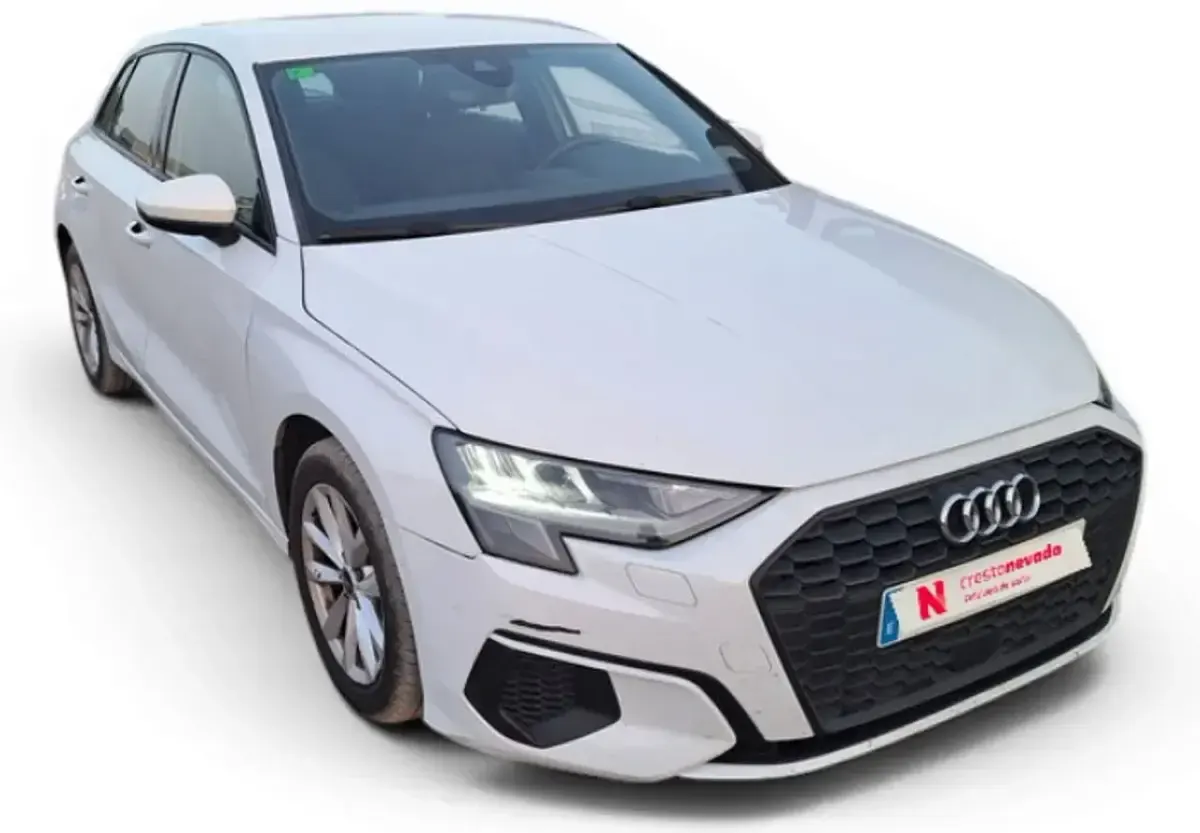 Usado Audi A3 Sportback Premium 110 CV (80 kW) 2022 Blanco Utilitario