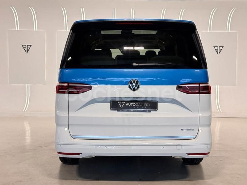 Usado VW Multivan Life 218 CV (160 kW) 2024 Azul Van