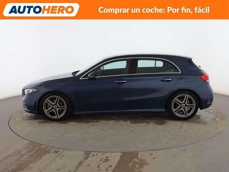 Usado Mercedes A180 109 HP (80 kW) 2020 Azul Citadino