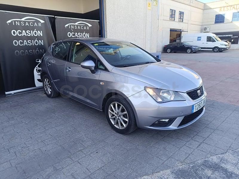 Usado Seat Ibiza Style 90 CV (66 kW) 2016 Gris / plata Berlina
