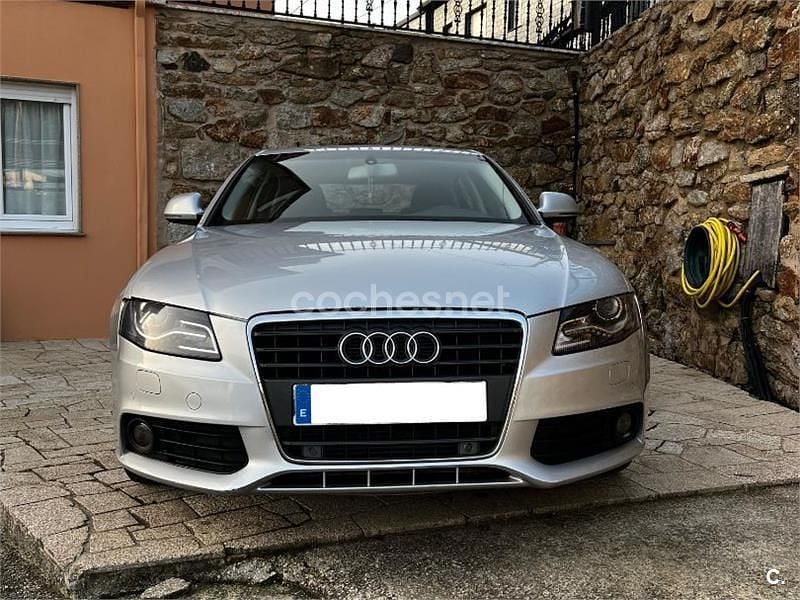 Usado Audi A4 143 CV (105 kW) 2008 Gris / plata Berlina