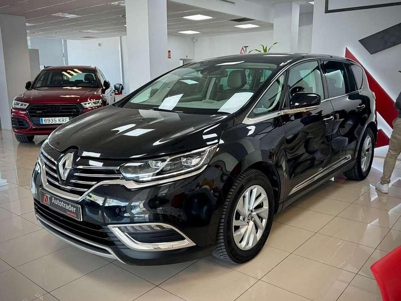 Usado Renault Espace Zen 160 CV (117 kW) 2015 Negro Monovolumen
