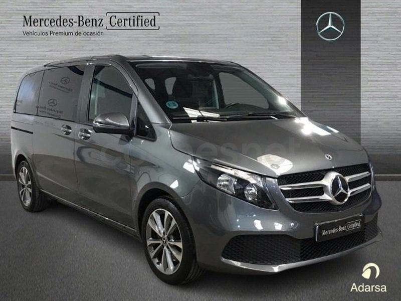 Usado Mercedes V220 163 CV (119 kW) 2024 Gris / plata Monovolumen