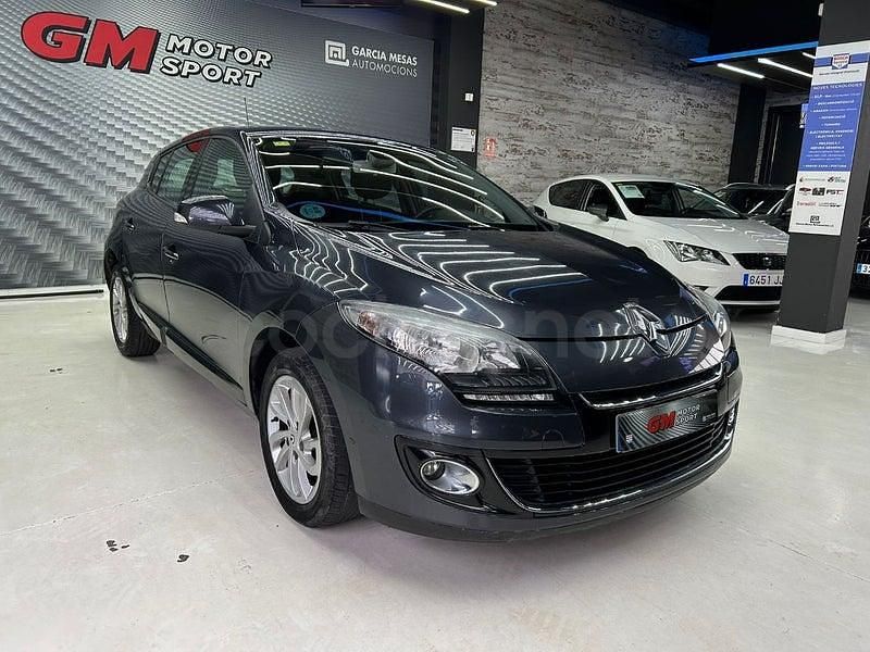 Usado Renault Mégane Expression 115 CV (84 kW) 2012 Negro Berlina