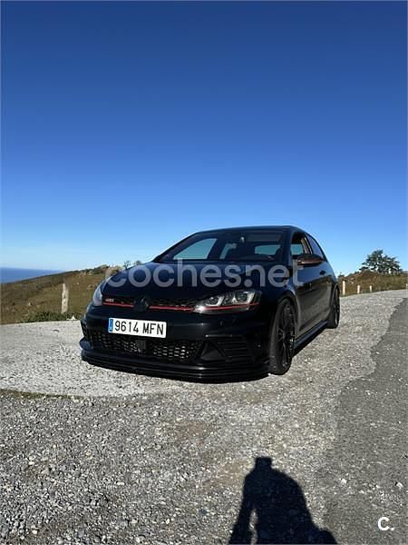 Usado VW Golf VII GTI Clubsport 265 CV (194 kW) 2016 Negro Berlina