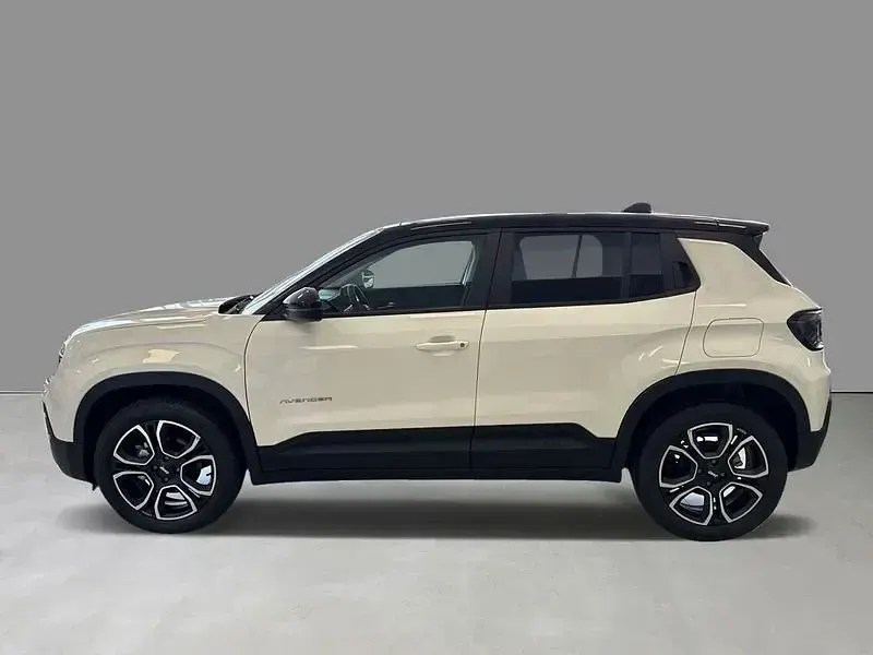 Usado Jeep Avenger Summit 100 CV (73 kW) 2024 Blanco SUV