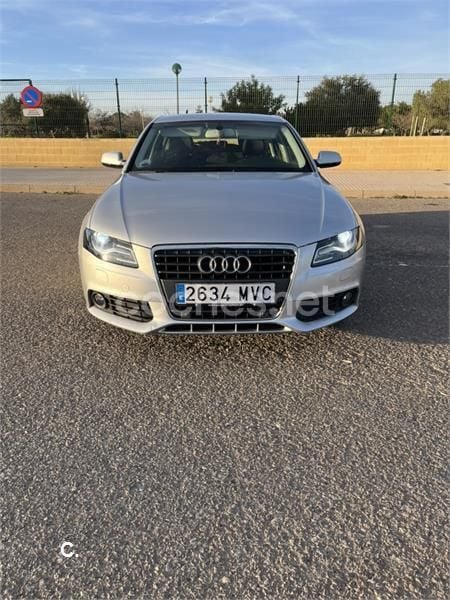 Gris / plata Usado 2010 Audi A4 Berlina | 8100 € (Super precio) - Imagen 1/4