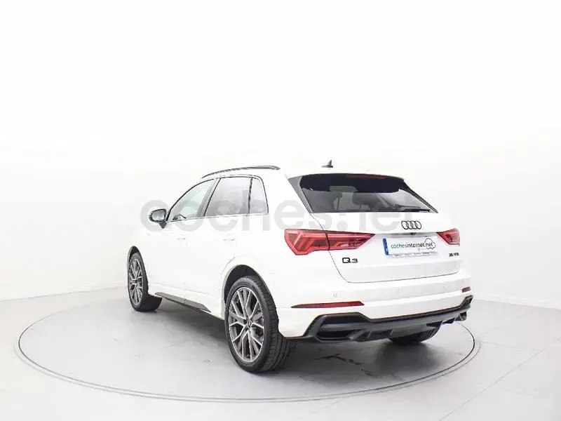 Usado Audi Q3 150 CV (110 kW) 2022 Blanco SUV