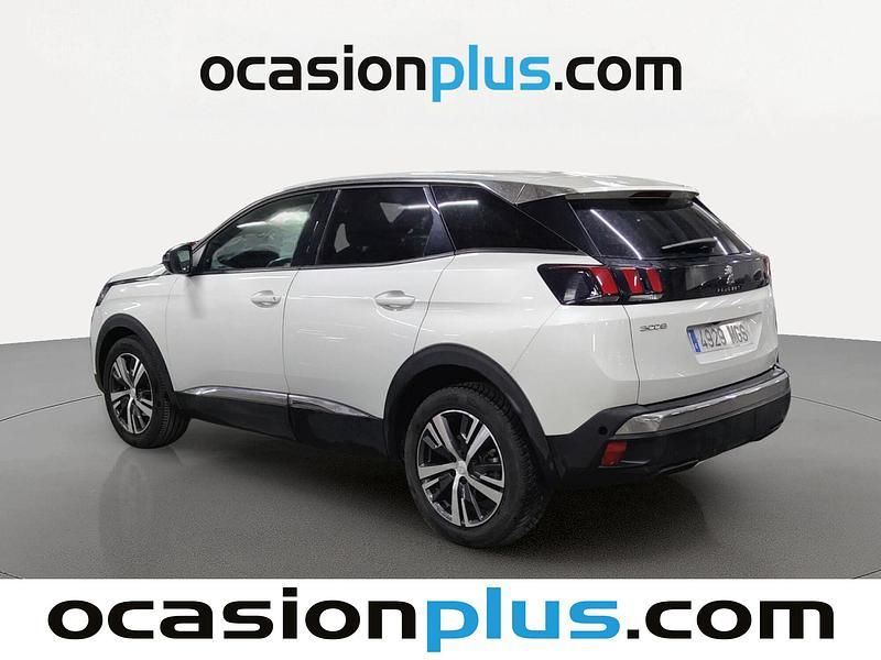 Usado Peugeot 3008 Allure 130 CV (95 kW) 2023 Blanco SUV