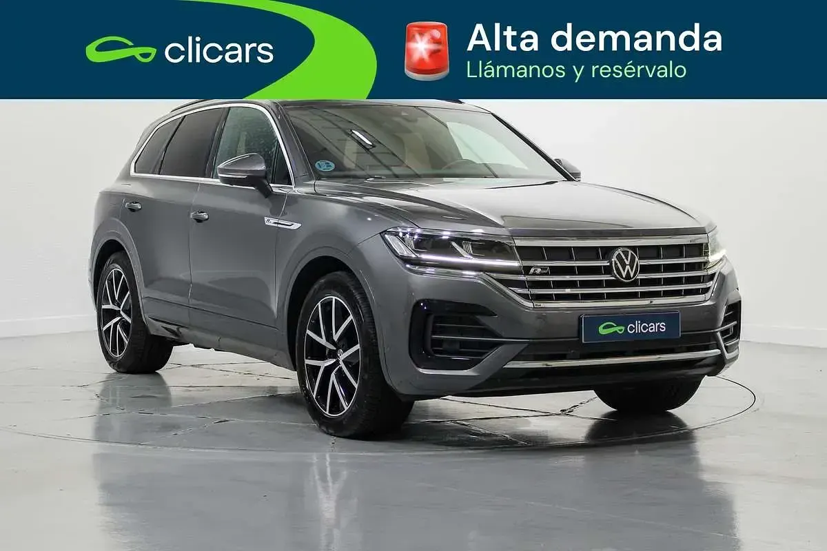 Usado VW Touareg R-line 231 CV (169 kW) 2020 Gris SUV