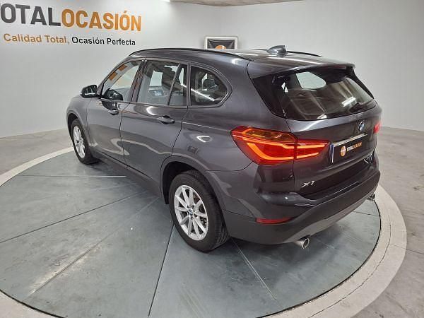 Usado BMW X1 150 CV (110 kW) 2019 Gris / plata SUV