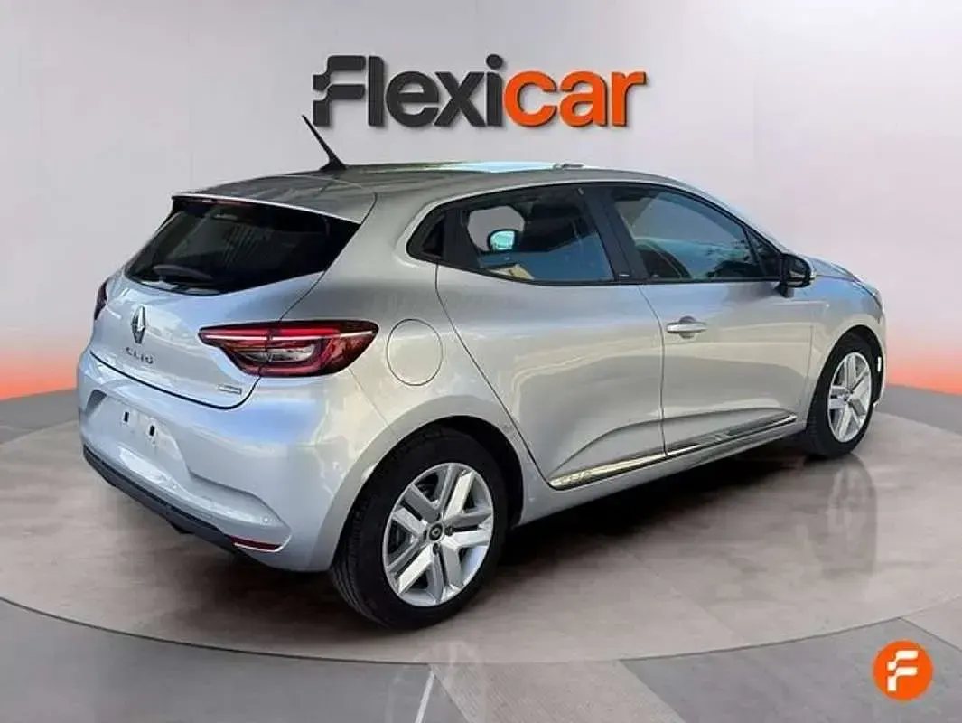 Usado Renault Clio Intens 140 CV (102 kW) 2021 Gris Utilitario