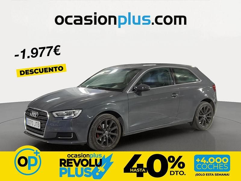 Usado Audi A3 Design 110 CV (80 kW) 2016 Gris Utilitario