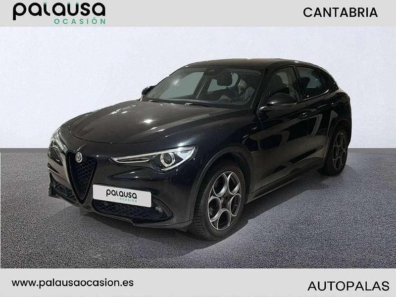 Usado Alfa Romeo Stelvio Sprint 192 CV (141 kW) 2020 Negro SUV