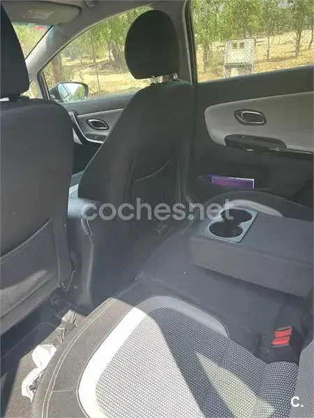 Usado Kia Ceed 100 CV (73 kW) 2017 Negro Utilitario