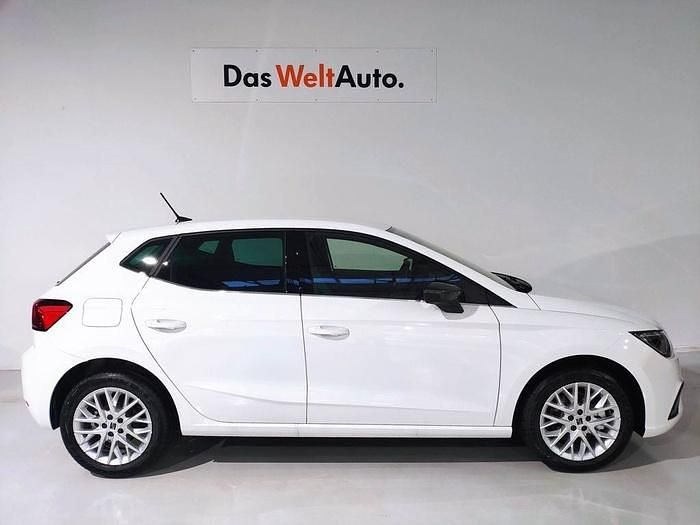 Usado Seat Ibiza XCELLENCE 115 CV (84 kW) 2025 Blanco Utilitario