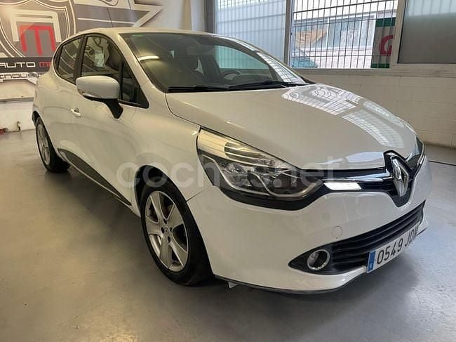 Usado Renault Clio IV Dynamique 90 CV (66 kW) 2015 Blanco Berlina