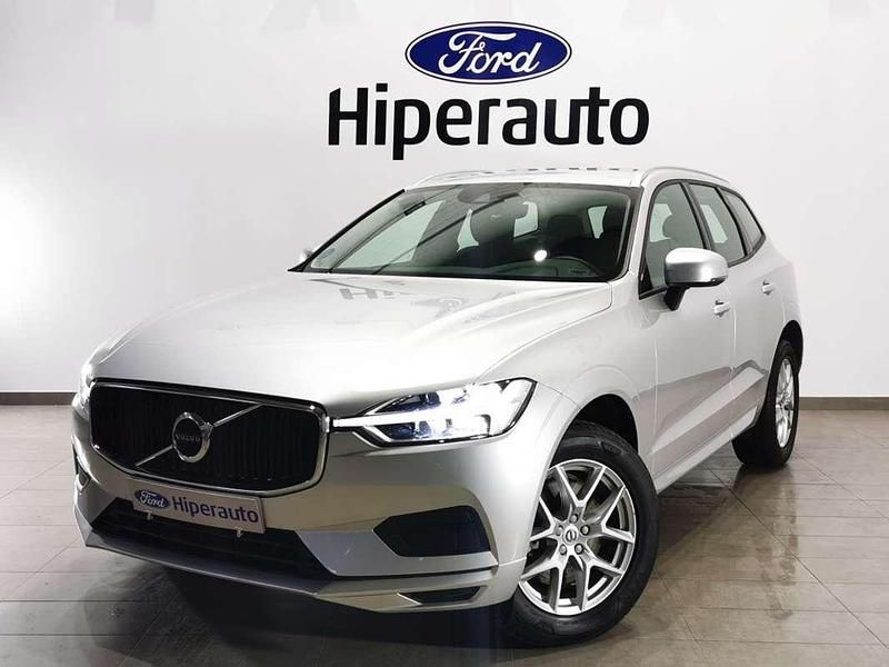 Usado Volvo XC60 Momentum 197 CV (144 kW) 2020 Plateado SUV