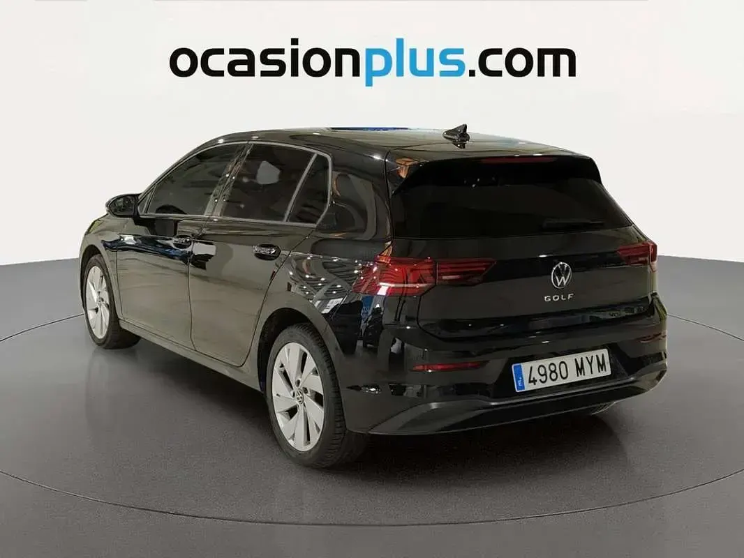 Używany VW Golf VIII 116 KM (85 kW) 2025 Czarny Hatchback