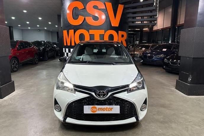 Usado Toyota Yaris Active 100 CV (73 kW) 2016