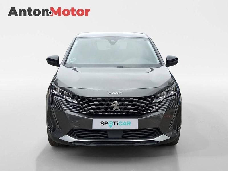 Usado Peugeot 3008 Active 130 CV (95 kW) 2021 Gris SUV