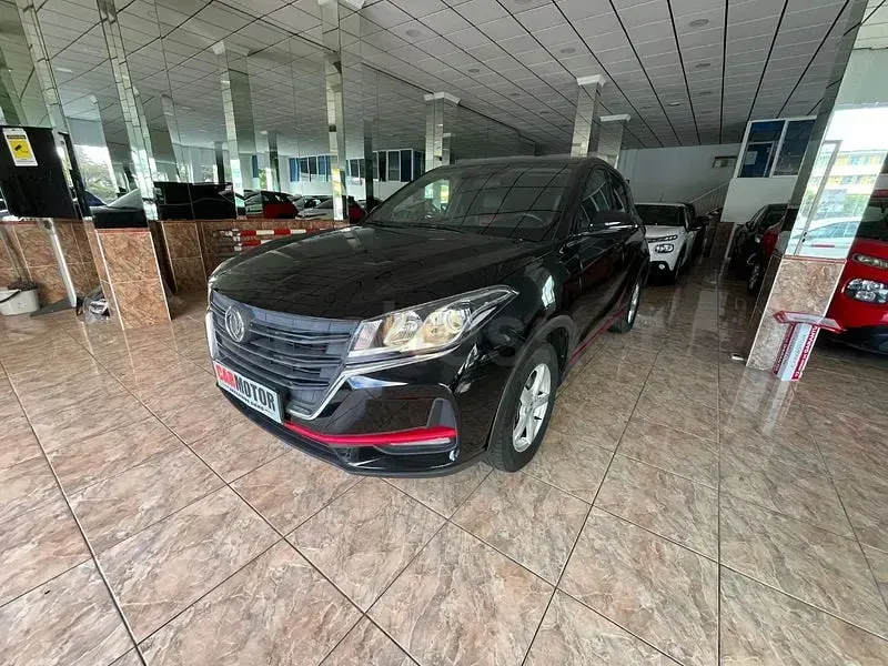 Usado DFSK 500 114 CV (83 kW) 2023 Negro SUV