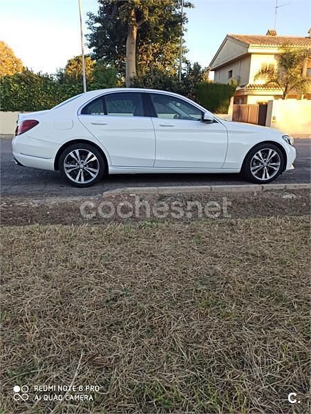 Usado Mercedes C220 Avantgarde 170 CV (125 kW) 2015 Gris / plata Berlina