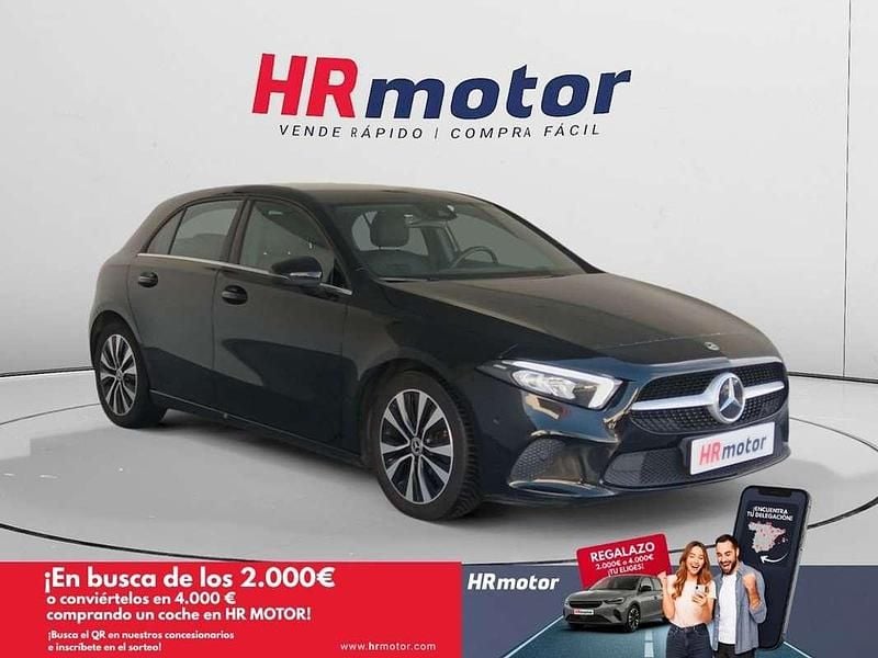 Azul Usado 2021 Mercedes A180 Utilitario | 22.019 € (Buen precio) - Imagen 1/4