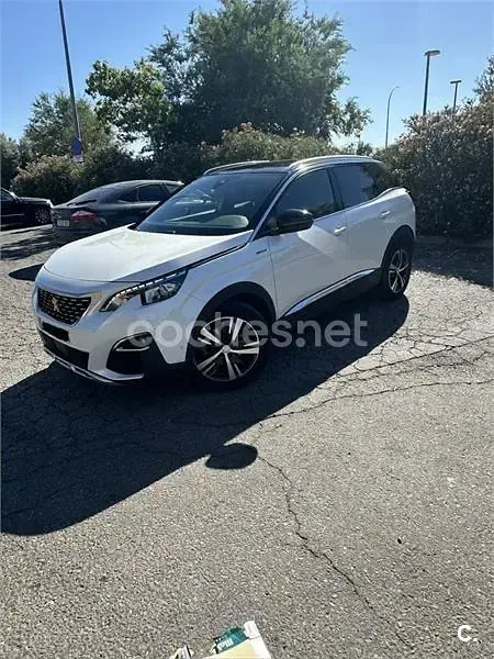 Usado Peugeot 3008 GT-line 130 CV (95 kW) 2019 Beige SUV