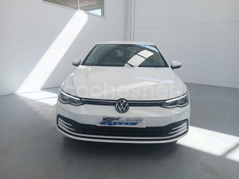 Blanco Usado 2022 VW Golf Life Berlina | 18.500 € (Super precio) - Imagen 1/4