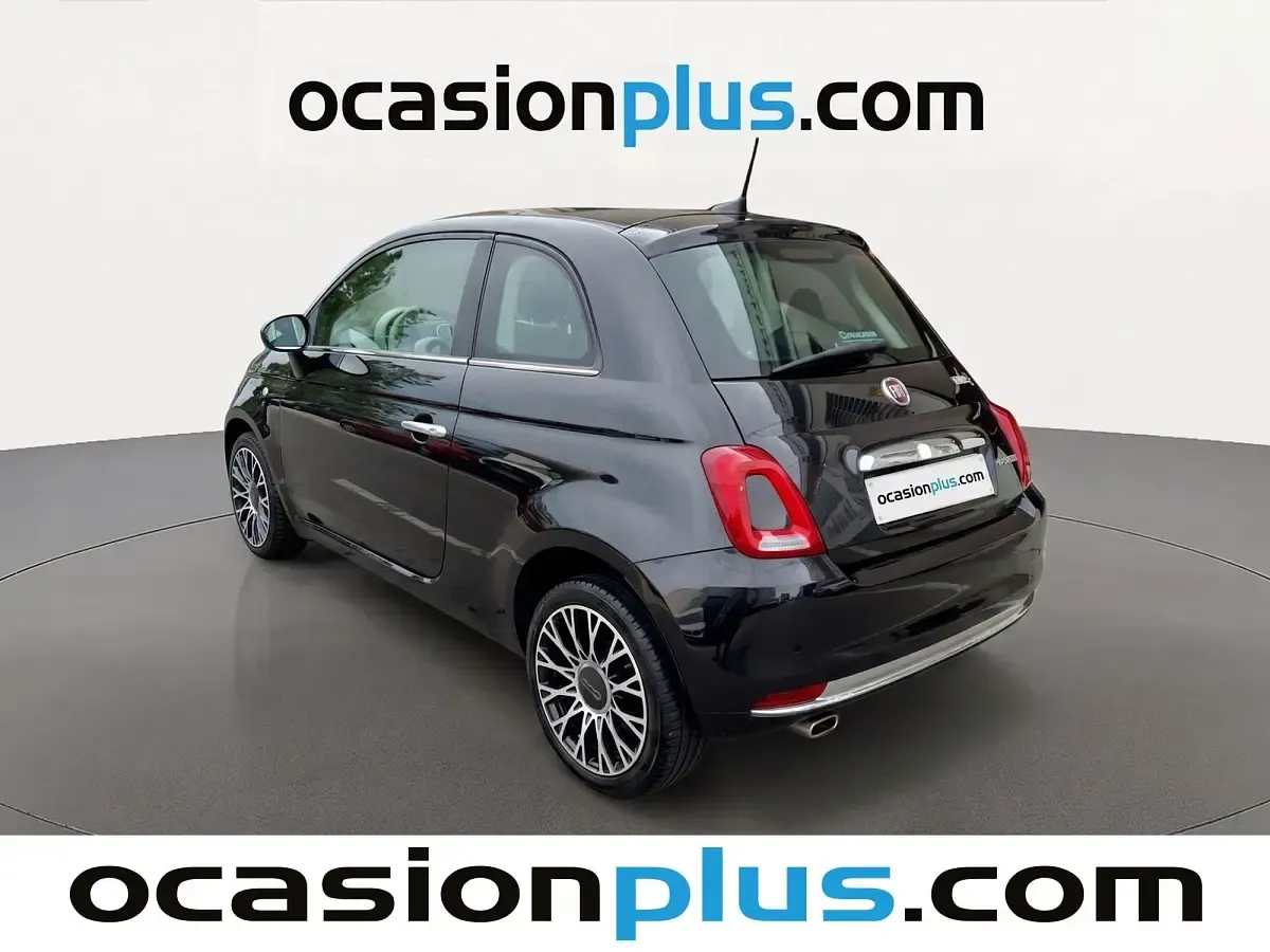Usado Fiat 500 Dolcevita 71 CV (52 kW) 2024 Negro Utilitario
