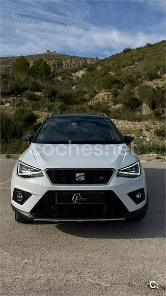 Usado Seat Arona FR 115 CV (84 kW) 2019 Blanco SUV