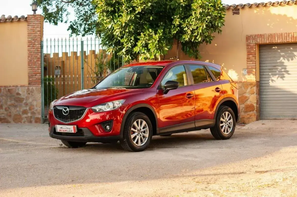 Usado Mazda CX-5 Style 150 CV (110 kW) 2014 Burdeos SUV