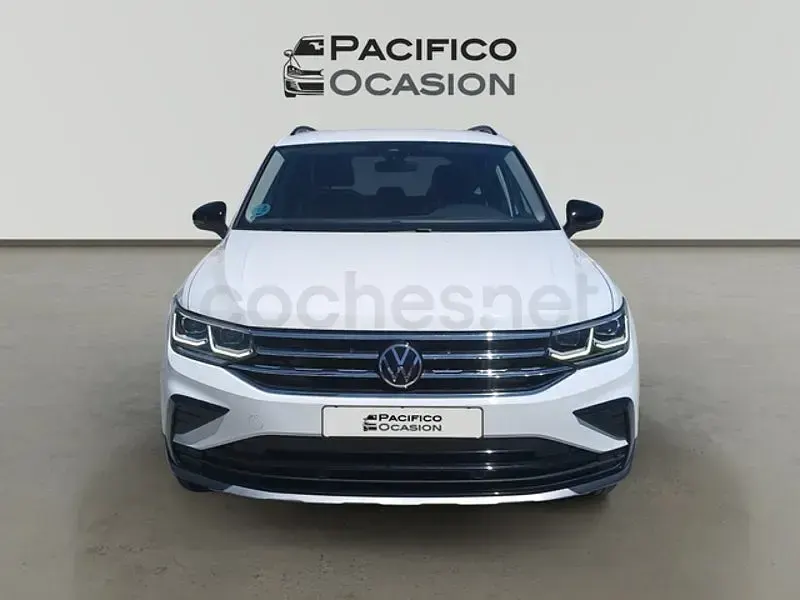 Usado VW Tiguan Sportline 150 CV (110 kW) 2023 Blanco SUV