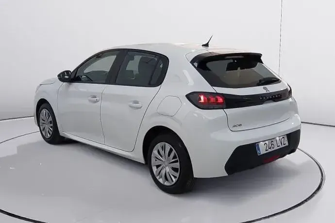 Usado Peugeot 208 Active 100 CV (73 kW) 2022 Utilitario