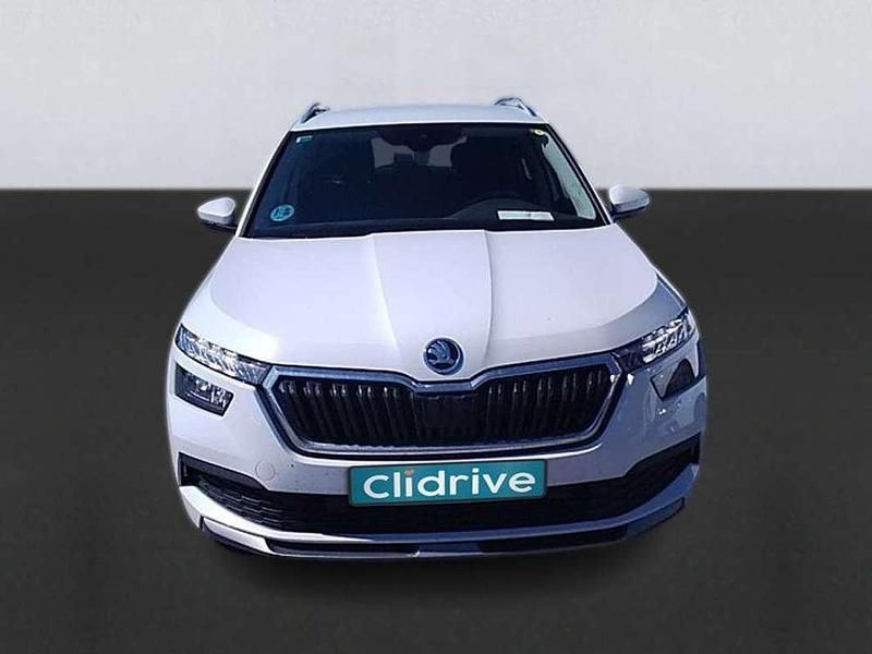Usado Skoda Kamiq 116 CV (85 kW) 2022 Blanco SUV