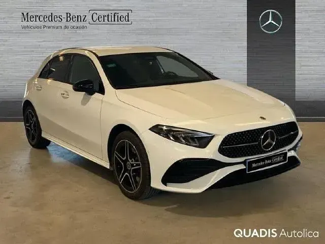 Usado Mercedes A250 218 CV (160 kW) 2025 Blanco polar