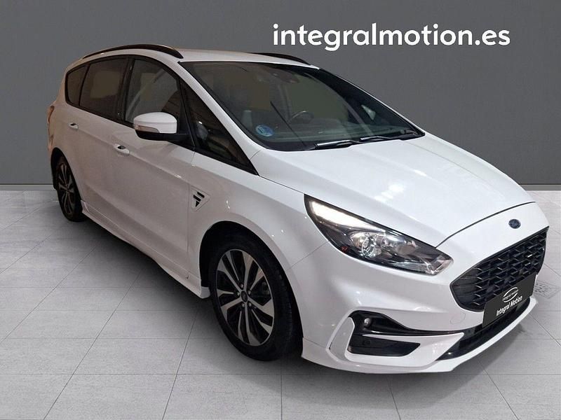 Usado Ford S-MAX ST-Line 190 CV (139 kW) 2023 Blanco Monovolumen