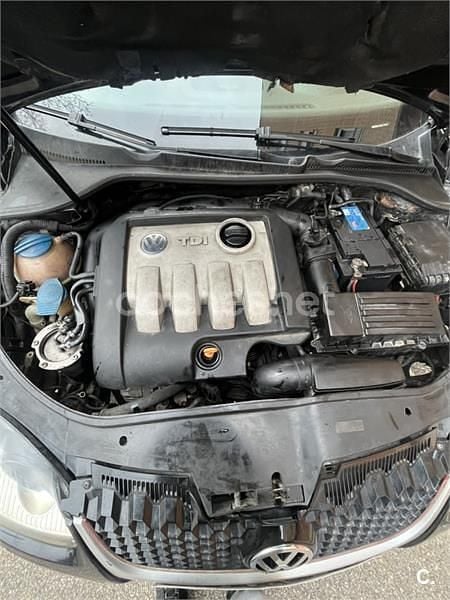 Usado VW Golf IV Trendline 105 CV (77 kW) 2006 Negro Berlina