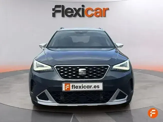 Usado Seat Arona Xperience 110 CV (80 kW) 2022 Azul SUV
