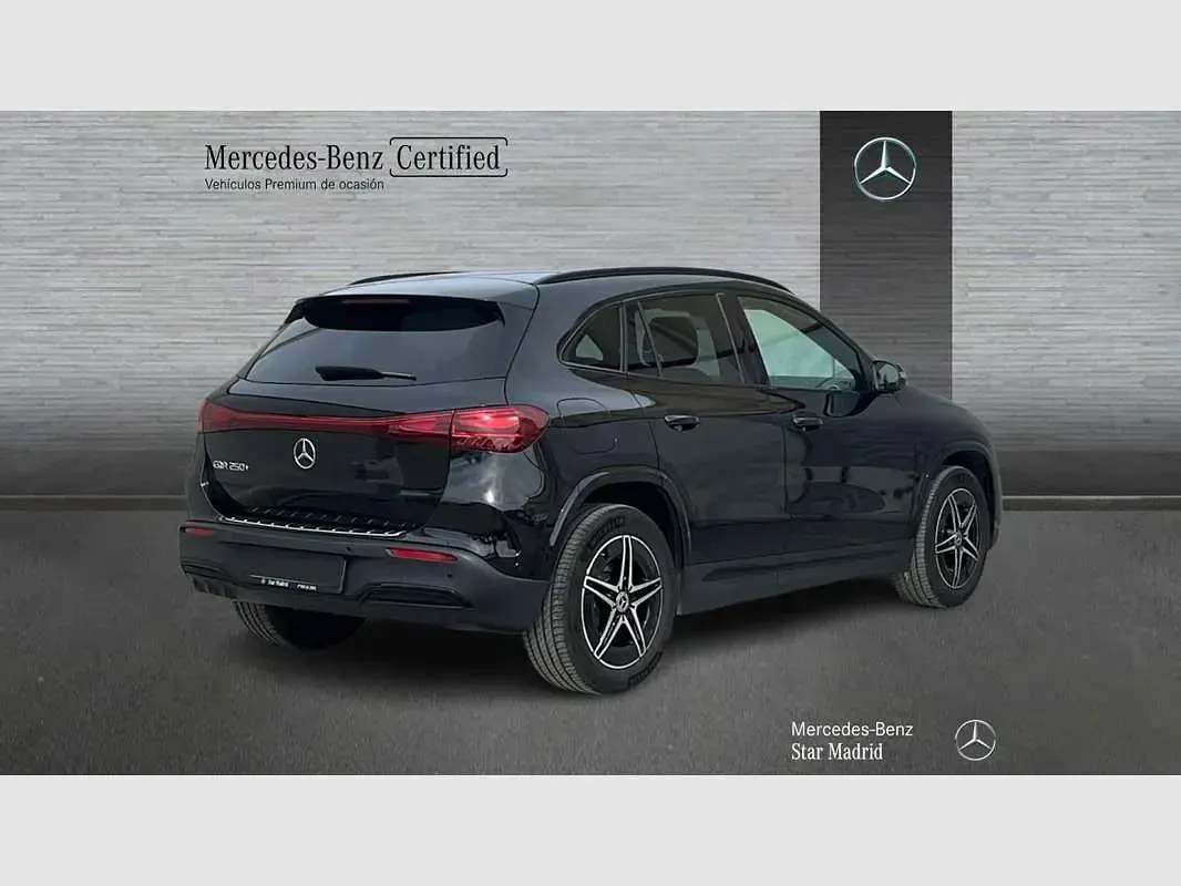 Usado Mercedes EQA250+ 139 kW (190 CV) 2025 Negro SUV
