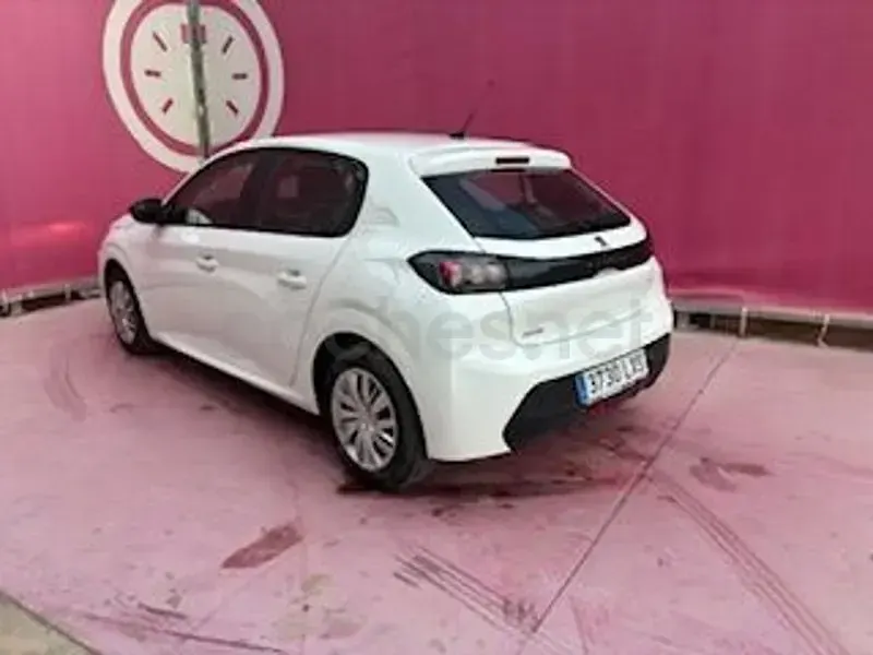 Usado Peugeot 208 Active 75 CV (55 kW) 2021 Blanco Utilitario