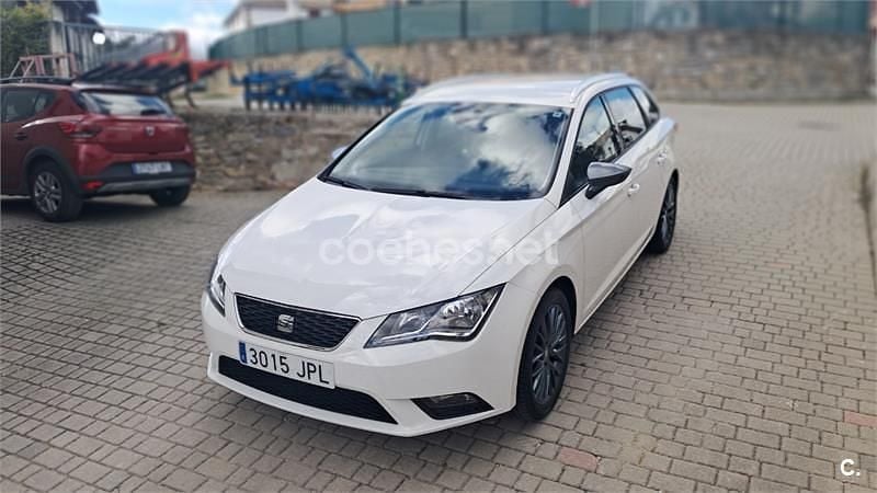 Usado Seat Leon ST CONNECT 110 HP (80 kW) 2016 Branco Carrinha