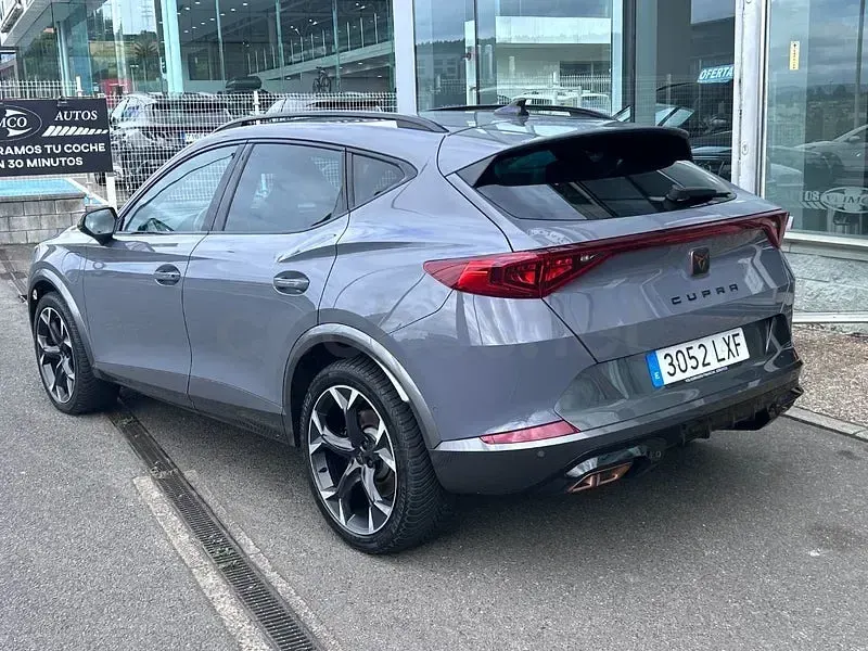 Usado Cupra Formentor VZ 245 CV (180 kW) 2022 Gris / plata SUV