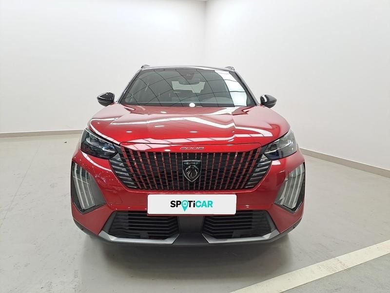 Usado Peugeot e-2008 GT 100 kW (136 CV) 2024 Rojo SUV