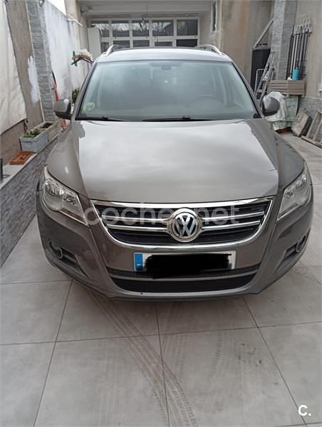 Usado VW Tiguan 140 CV (102 kW) 2009 Beige SUV