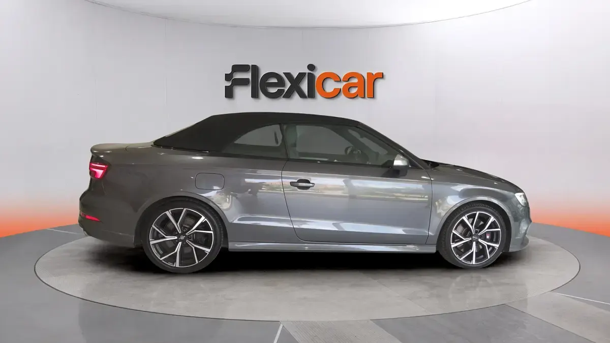 Usado Audi A3 Cabriolet Premium 310 CV (228 kW) 2017 Negro Descapotable