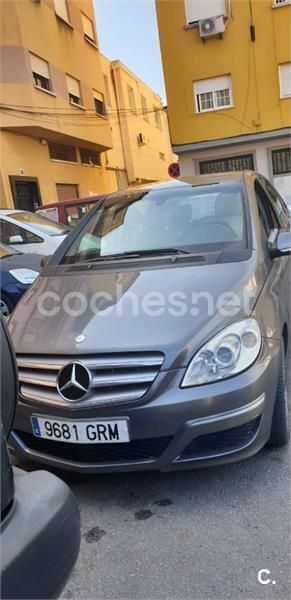 Gris / plata Usado 2009 Mercedes B180 Sport Edition Monovolumen | 5000 € (Super precio) - Imagen 1/4