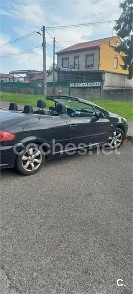 Usado Peugeot 307 CC 138 CV (101 kW) 2006 Negro Descapotable