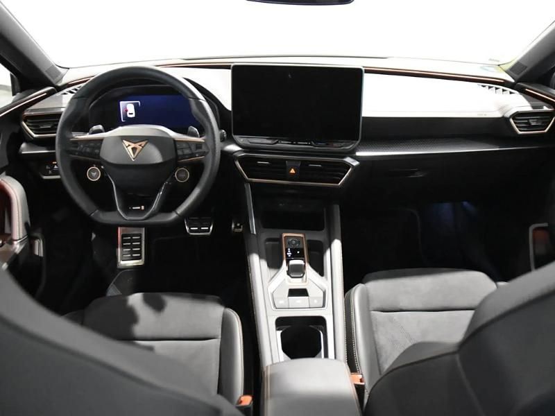 Usado Cupra Leon 150 CV (110 kW) 2025 Negro